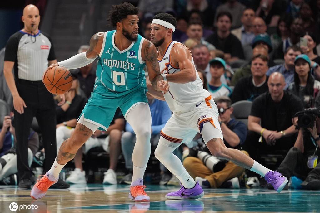 布里奇斯25分布克20分 黄蜂逆转太阳